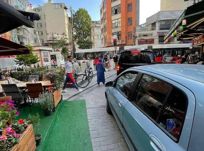 Hazar Hotell Istanbul